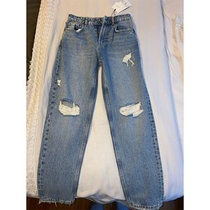 Zara Classic Mom Fit Jeans